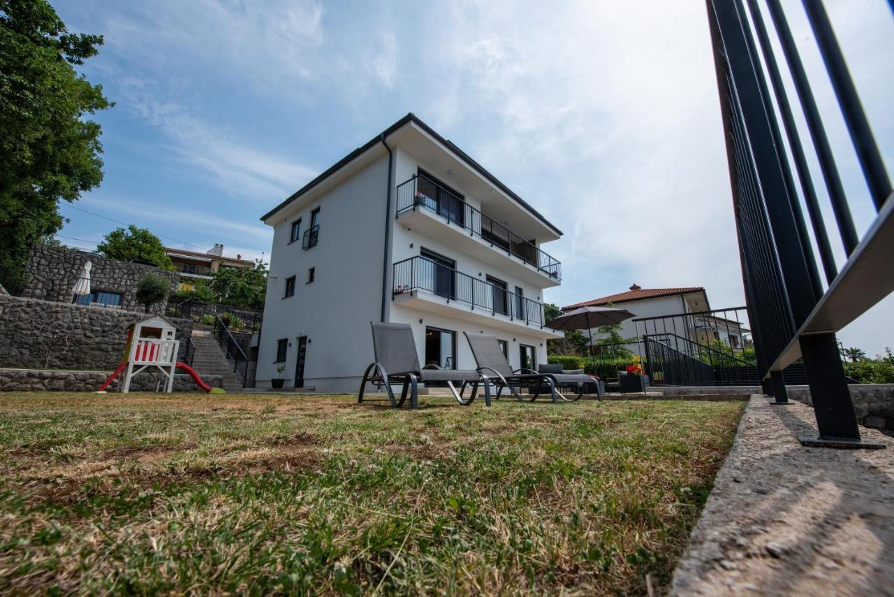 Apartments Alba Chiara 카스타브 외부 사진