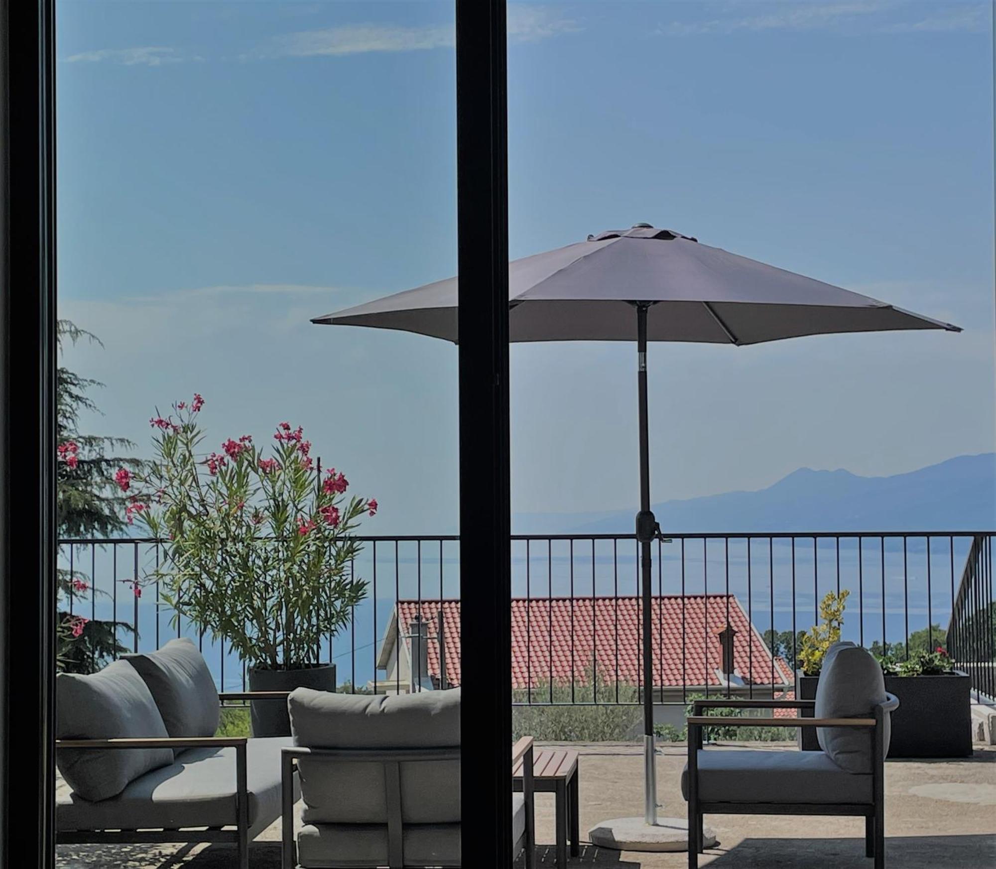 Apartments Alba Chiara 카스타브 외부 사진